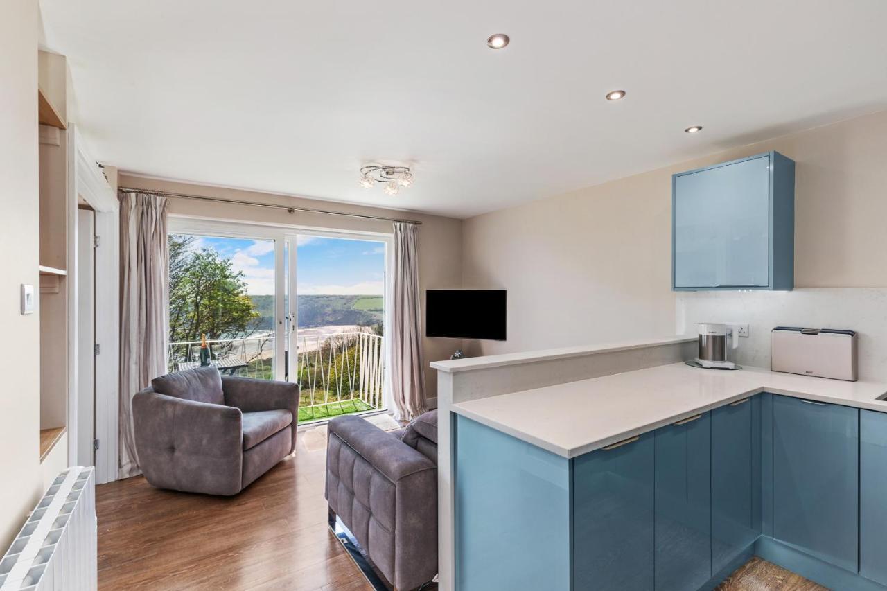 Salty Kisses - Sea Front Aparment Apartment Hodgeston Exterior foto